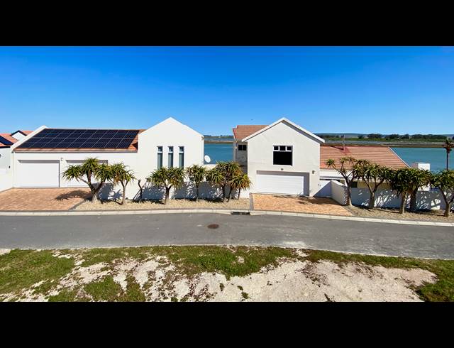 3 BEDROOM HOUSE FOR SALE IN PORT OWEN